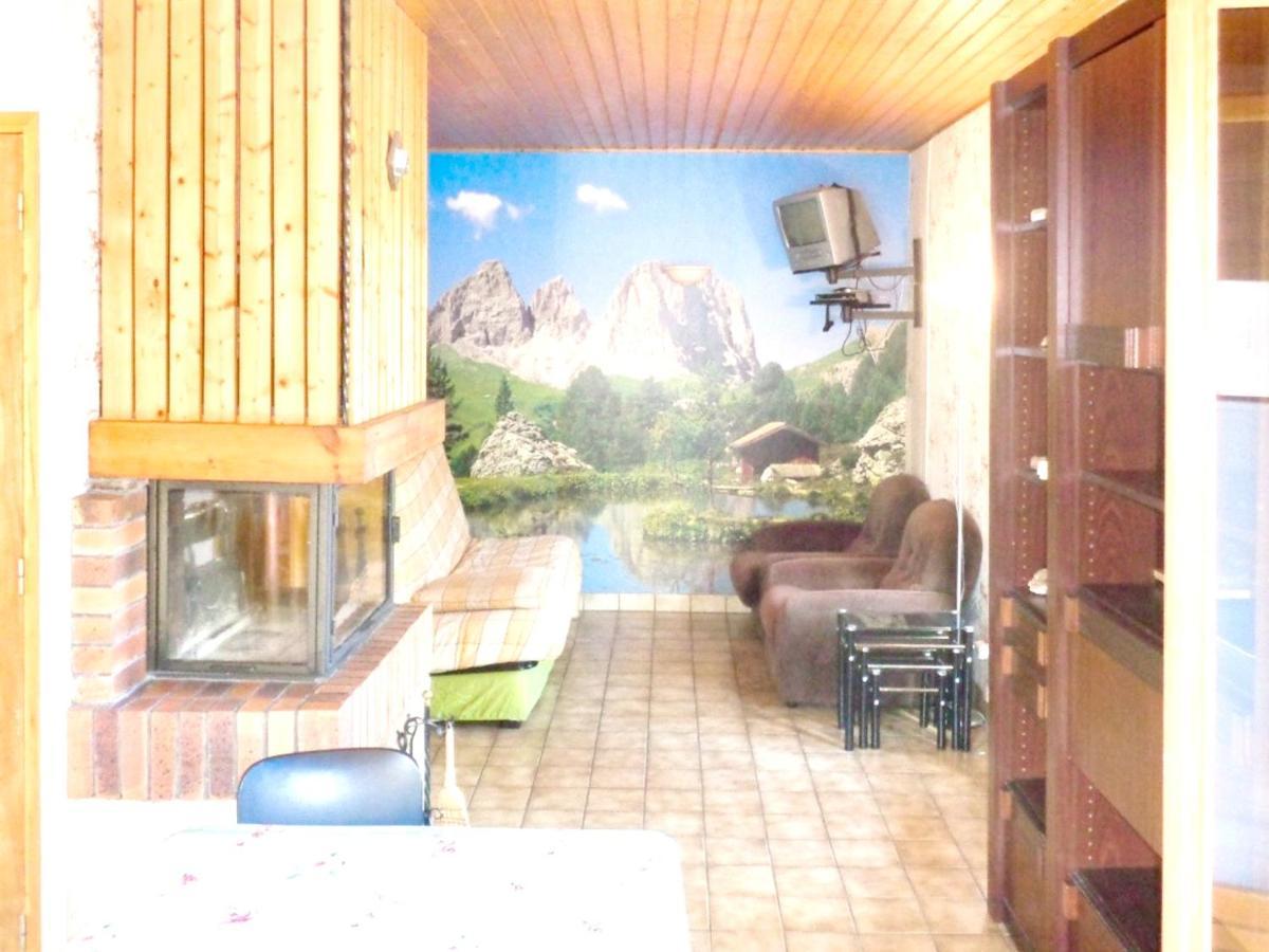 Chalet Charmant A Saint-Gerons Avec Piscine Partagee 외부 사진