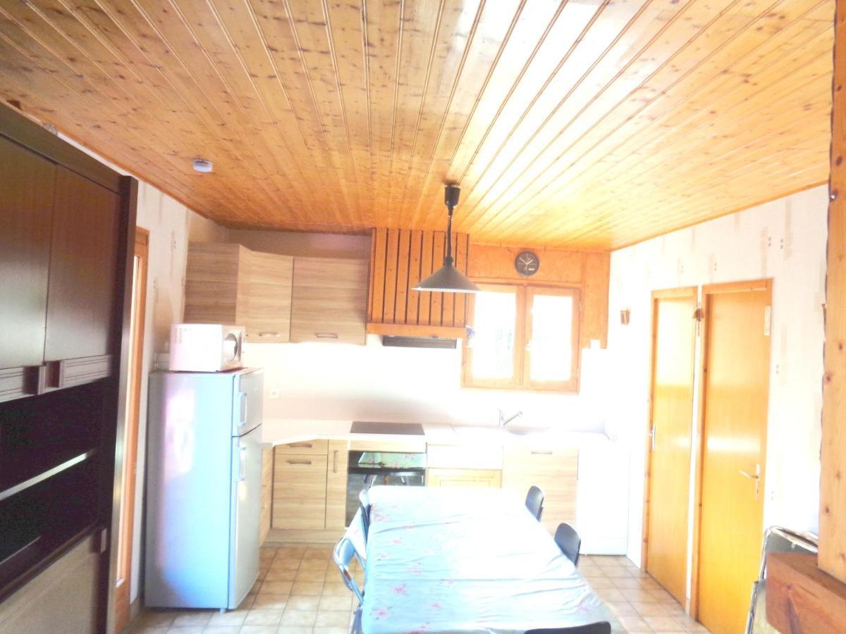 Chalet Charmant A Saint-Gerons Avec Piscine Partagee 외부 사진