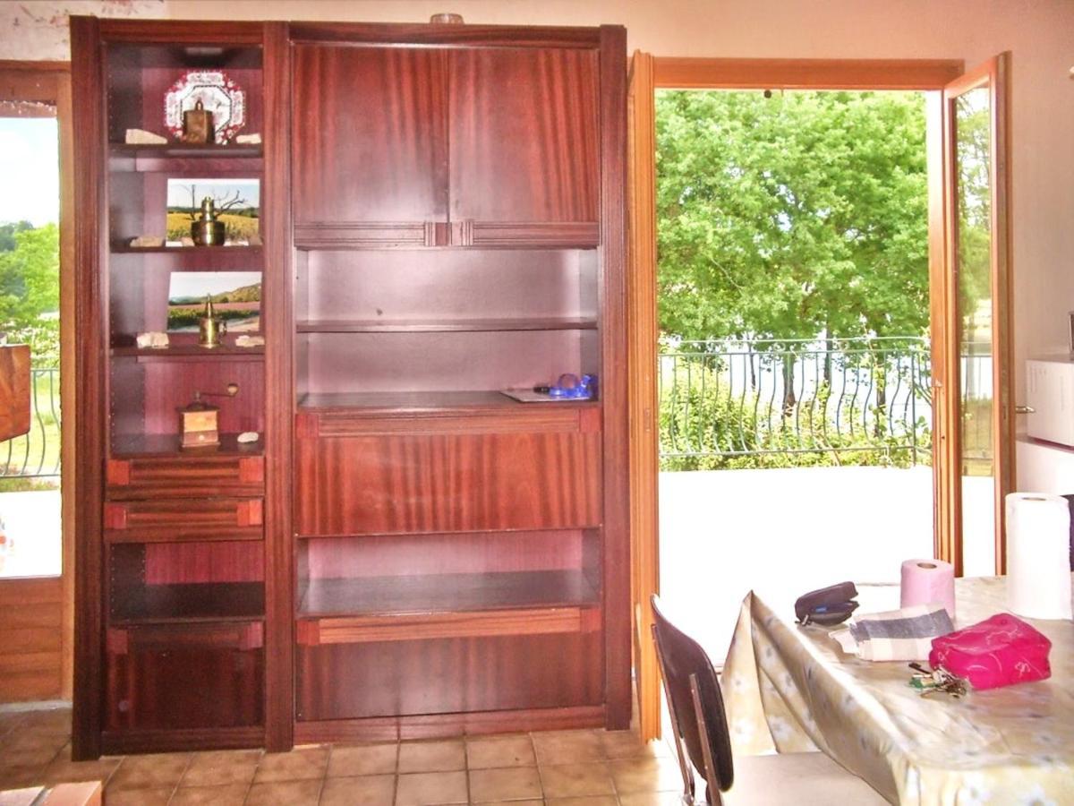 Chalet Charmant A Saint-Gerons Avec Piscine Partagee 외부 사진