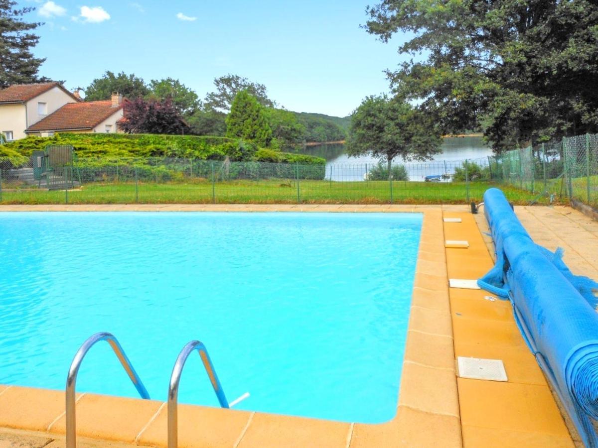 Chalet Charmant A Saint-Gerons Avec Piscine Partagee 외부 사진
