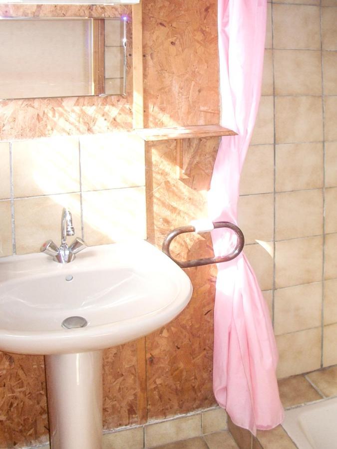 Chalet Charmant A Saint-Gerons Avec Piscine Partagee 외부 사진